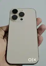 Brand new phone 1.5month old 100 health 55 cycle count with box 256 gb