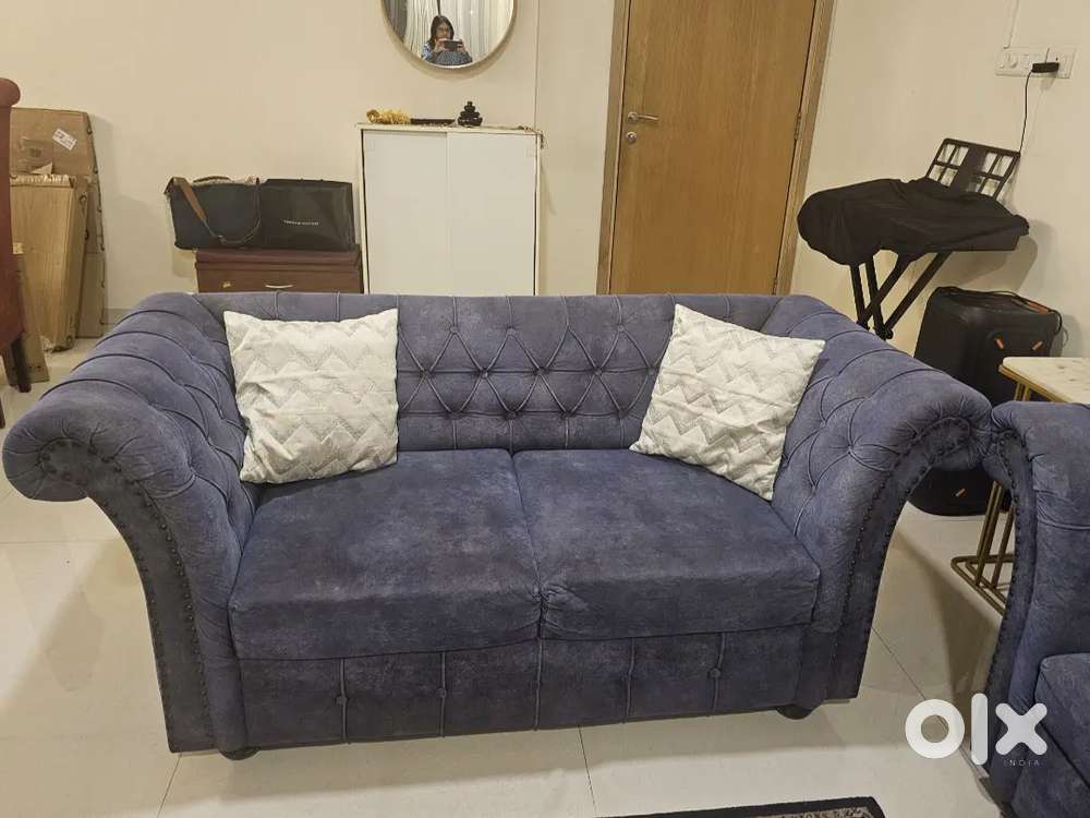 Blue sofa set
