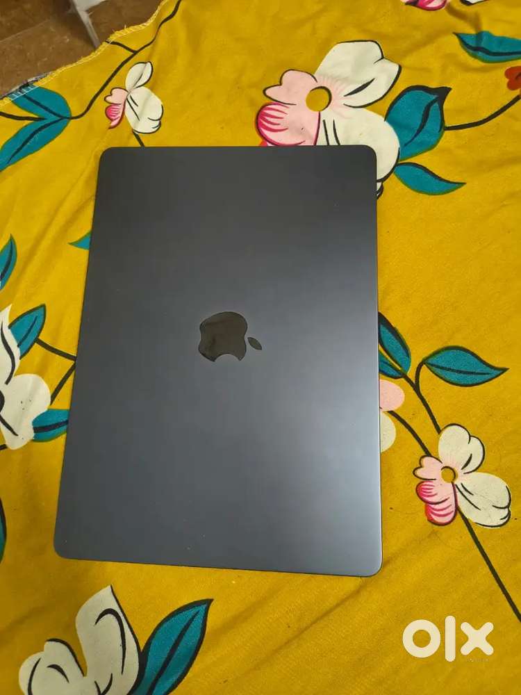 Apple Macbook M3