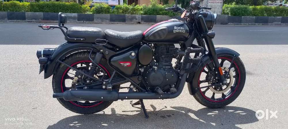 CLASSIC 350 STEALTH BLK 2023 MODEL FOR SALE