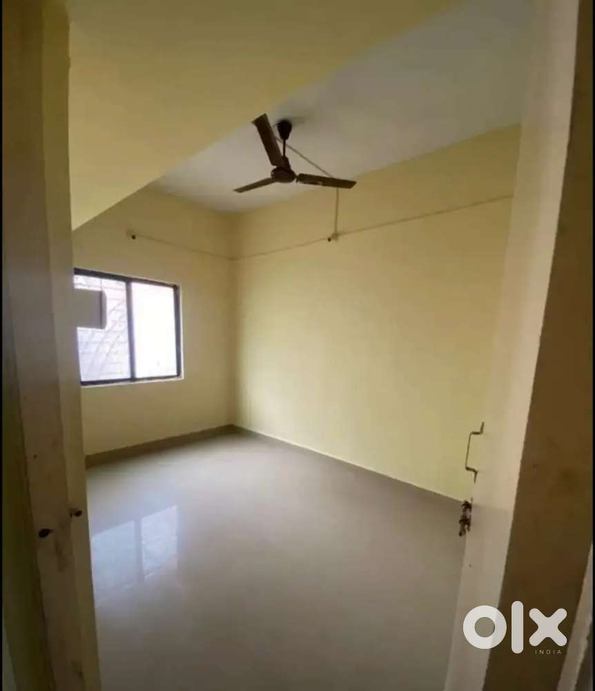 Male roommate required specius 1 BHK