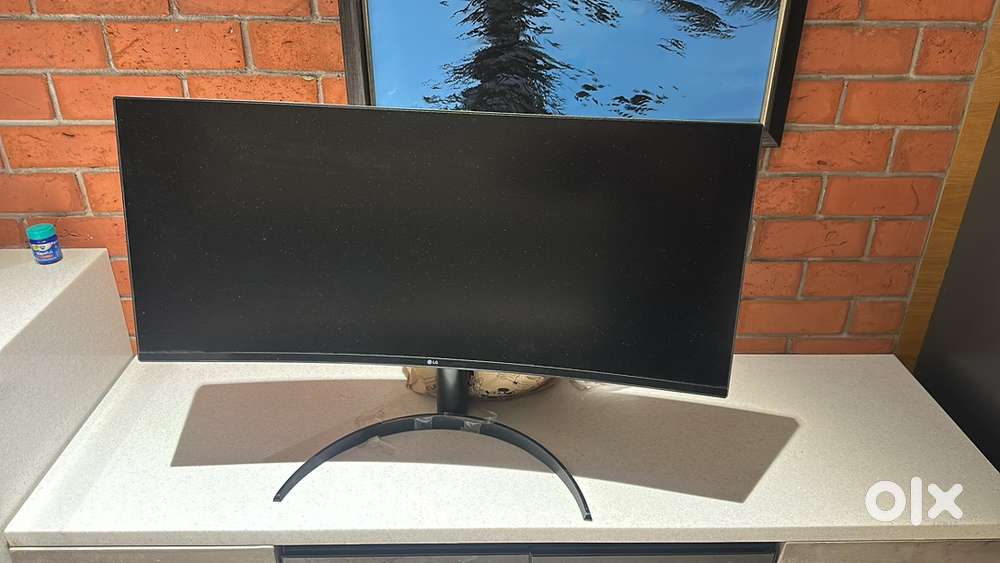 Lg 34 inch curve monitor 34WR55QC-B