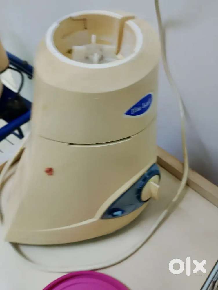 Mixie,  Electric kettle and bread toaster