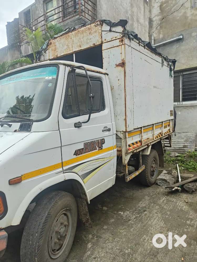 TaTa 407 good condition