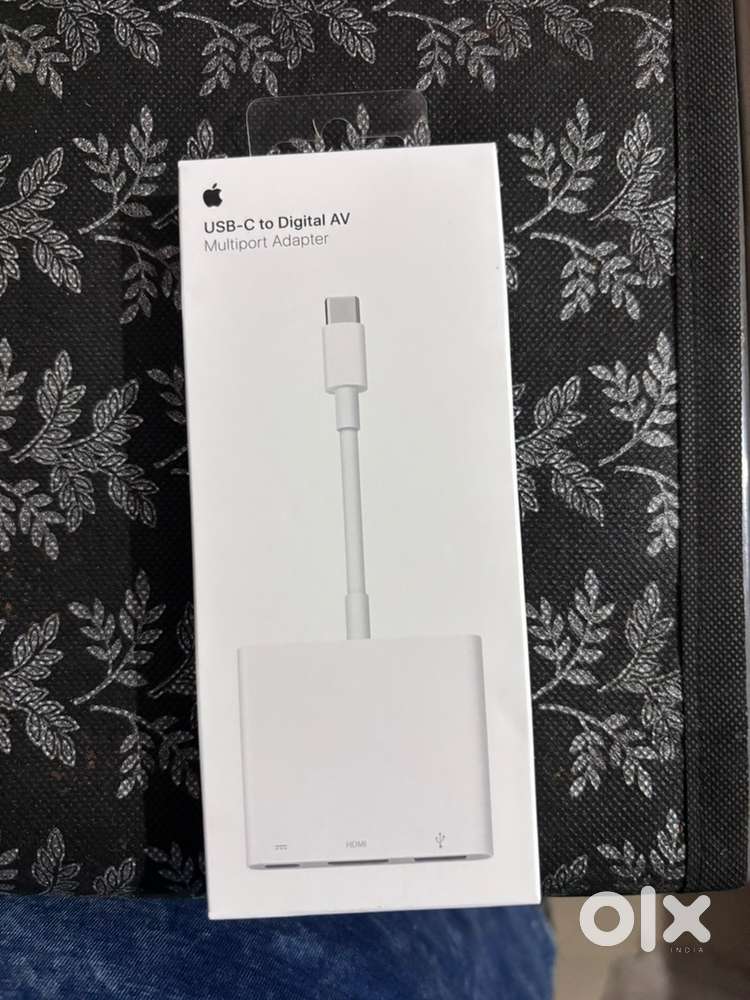 Original Apple USB‑C Digital AV Multiport Adapter (HDMI + USB + USB‑C)