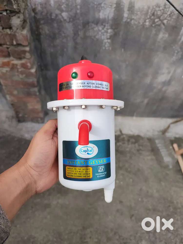 INSTANT WATER GYSER
