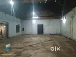 Rent. 2000 sqft Godown Near space urwa market