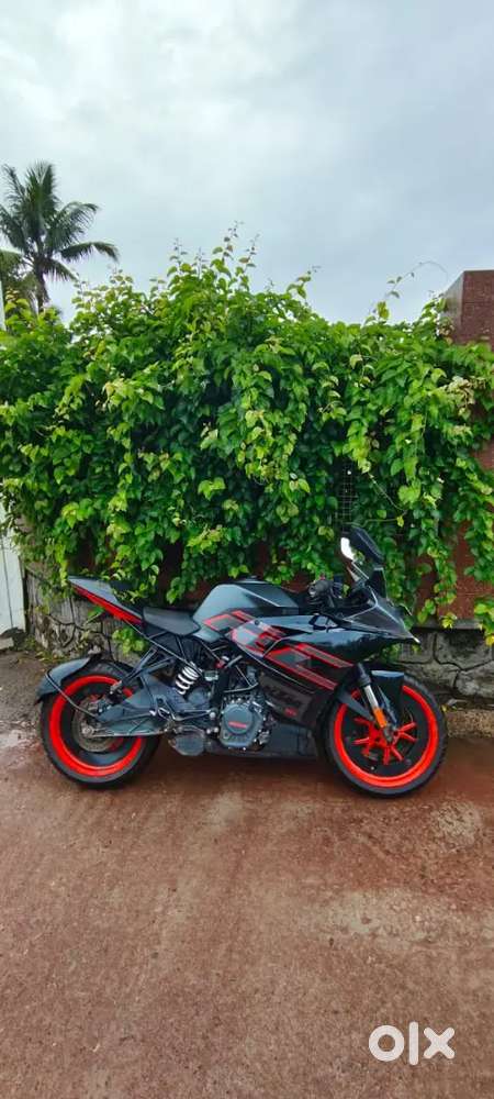 KTM RC 200 2022