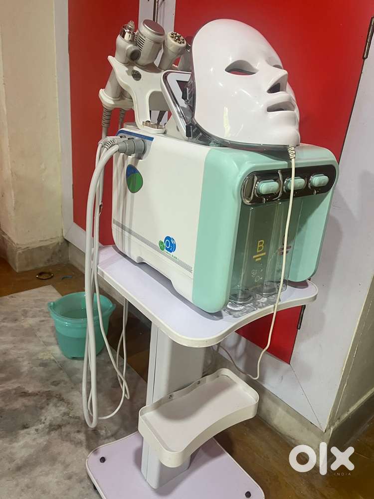 hydra Facial Machine