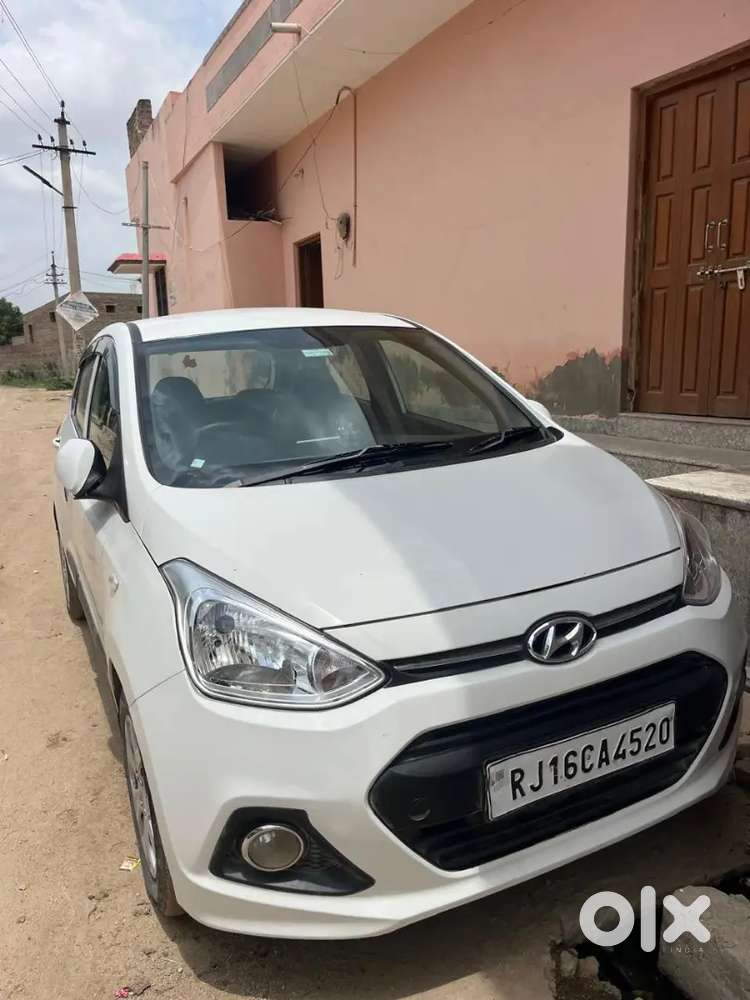 Hyundai Grand i10 2016 Petrol 98000 Km Driven