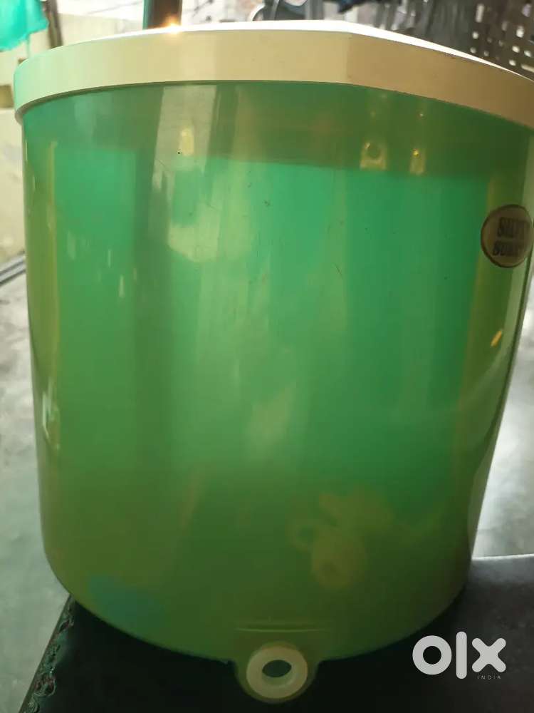 RO Water Tank & Equipments Eurka Forbes not used