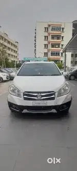 Maruti Suzuki S-Cross 2015 Diesel Good Condition