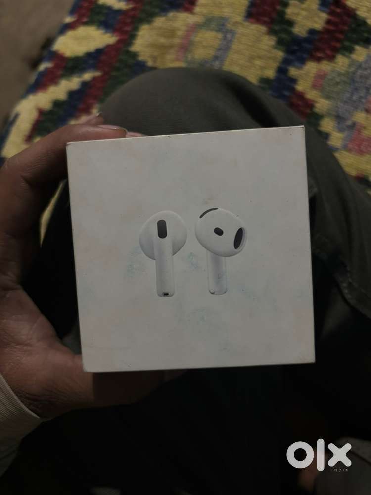 Apple air pods 4 with out ANC
