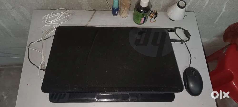 Laptop good condition hp 6 rom 512 SSD