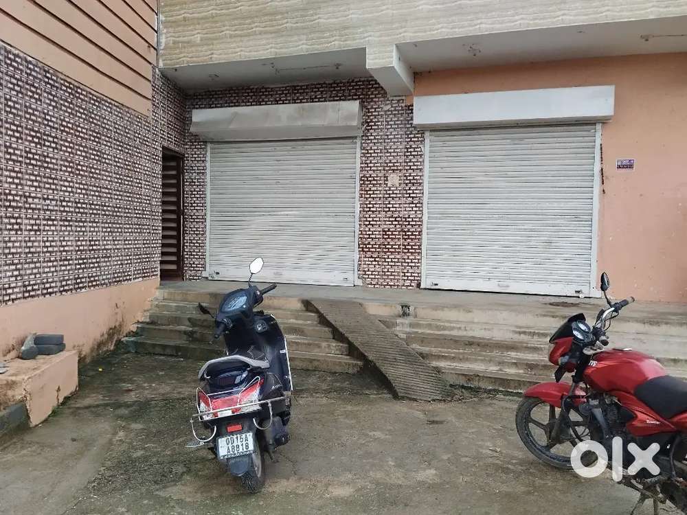 Rent for office & Showroom