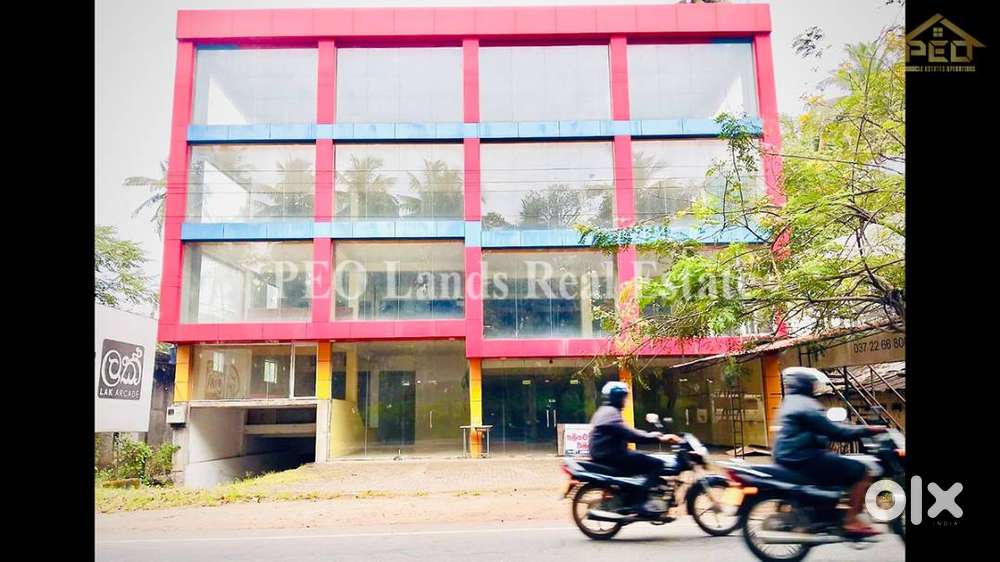 ബാങ്കിൽ കടത്തിലുള്ള എല്ലാ പ്രോപ്പർട്ടിയും എത്രയും പെട്ടെന്ന് വിറ്റ് തര