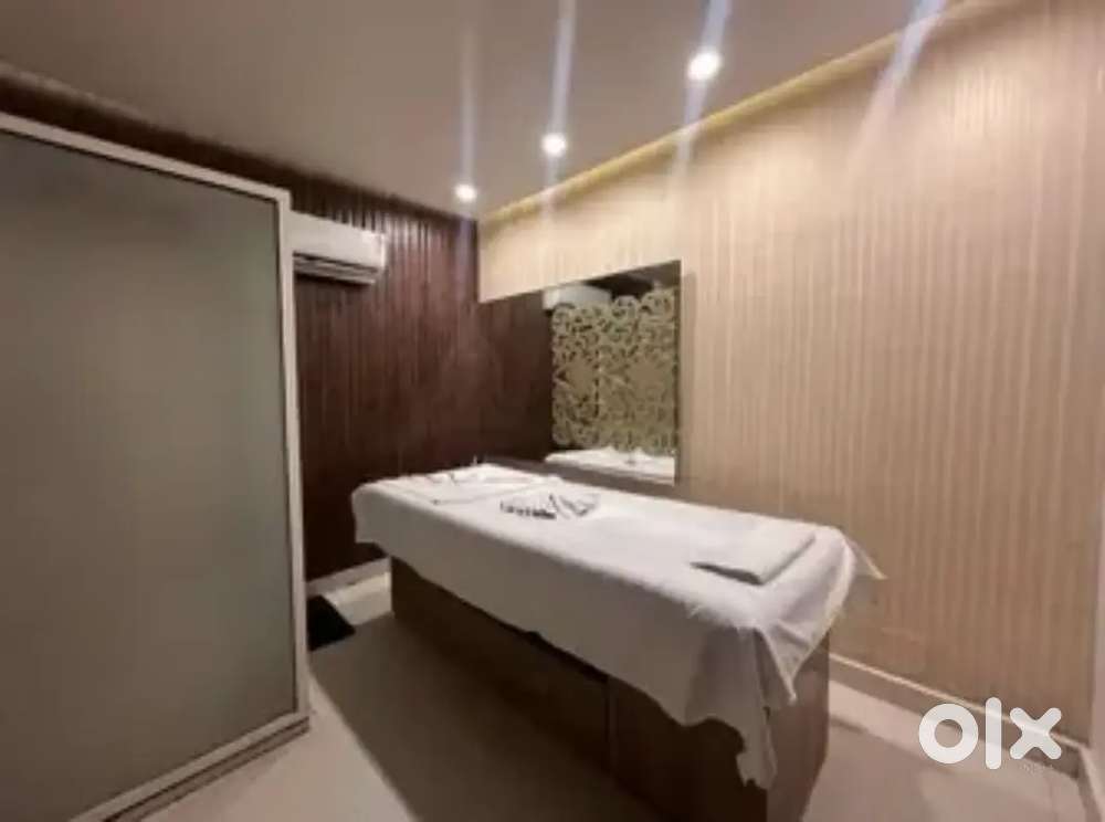 Female Spa therapist