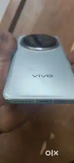 Only 6 month Vivo x200 Pro