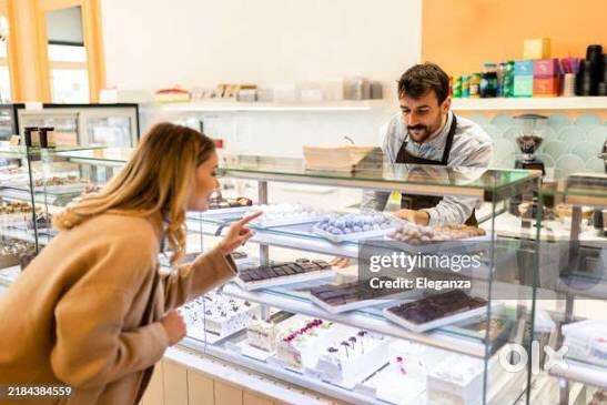 Cakeshop salesman