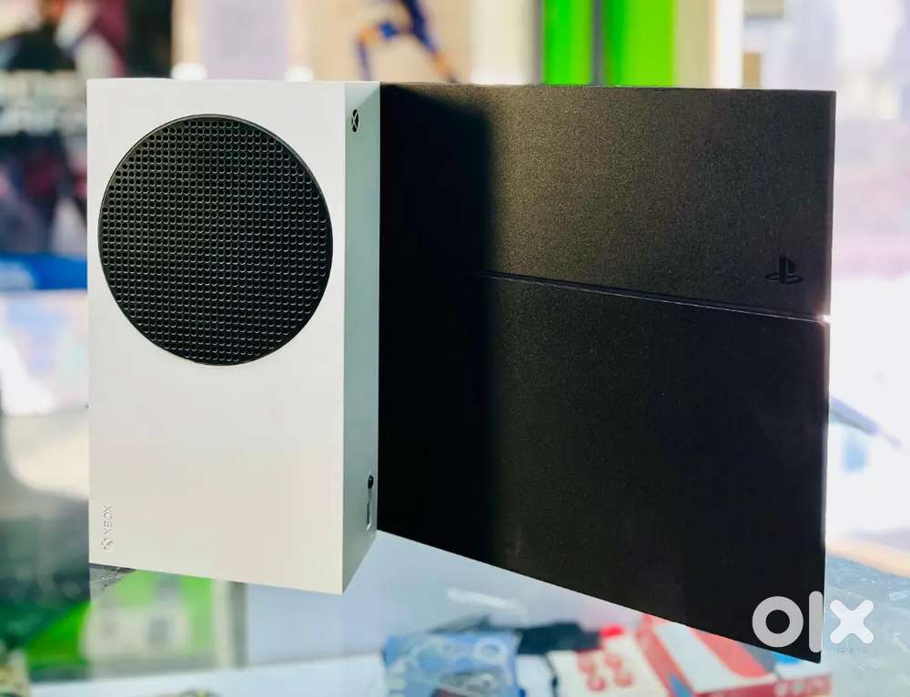 PlayStation and Xbox series s white edition