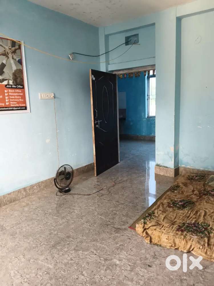 1bhk flat with attached bathroom and kitchen