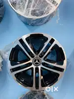 MERCEDES ALLOY WHEELS 17 INCH (GOOD CONDITION)