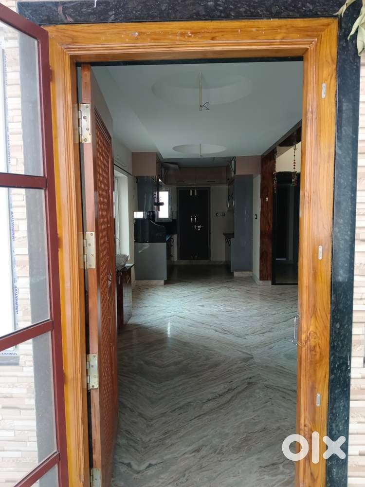 Indipendent duplex house in gollapudi