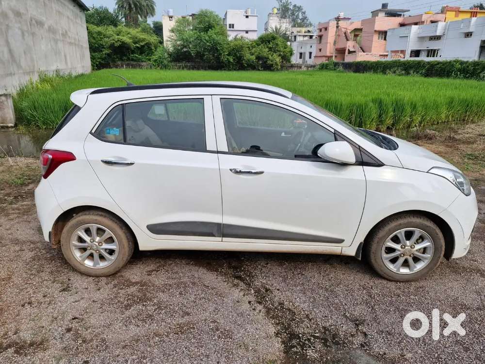 Hyundai Grand i10 2014 Petrol Well Maintained