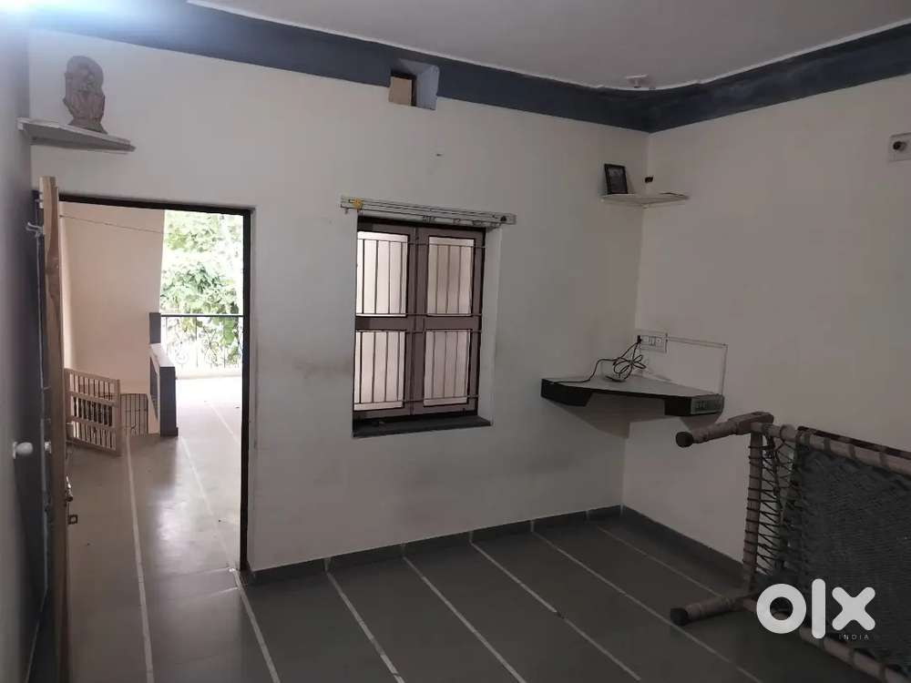 1 room and 1 kitchen at Chandlodiya