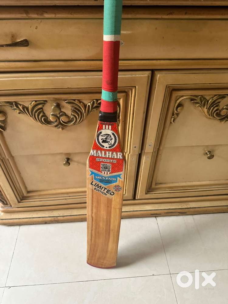 Top quality wood Mongoose tennis cricket bat