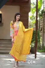 Good looking model for photoshoot only female