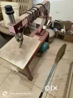 Jigsaw cutting machine