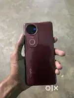 vivo V50 5G (8GB RAM, 128GB, Rose Red) 1 month old