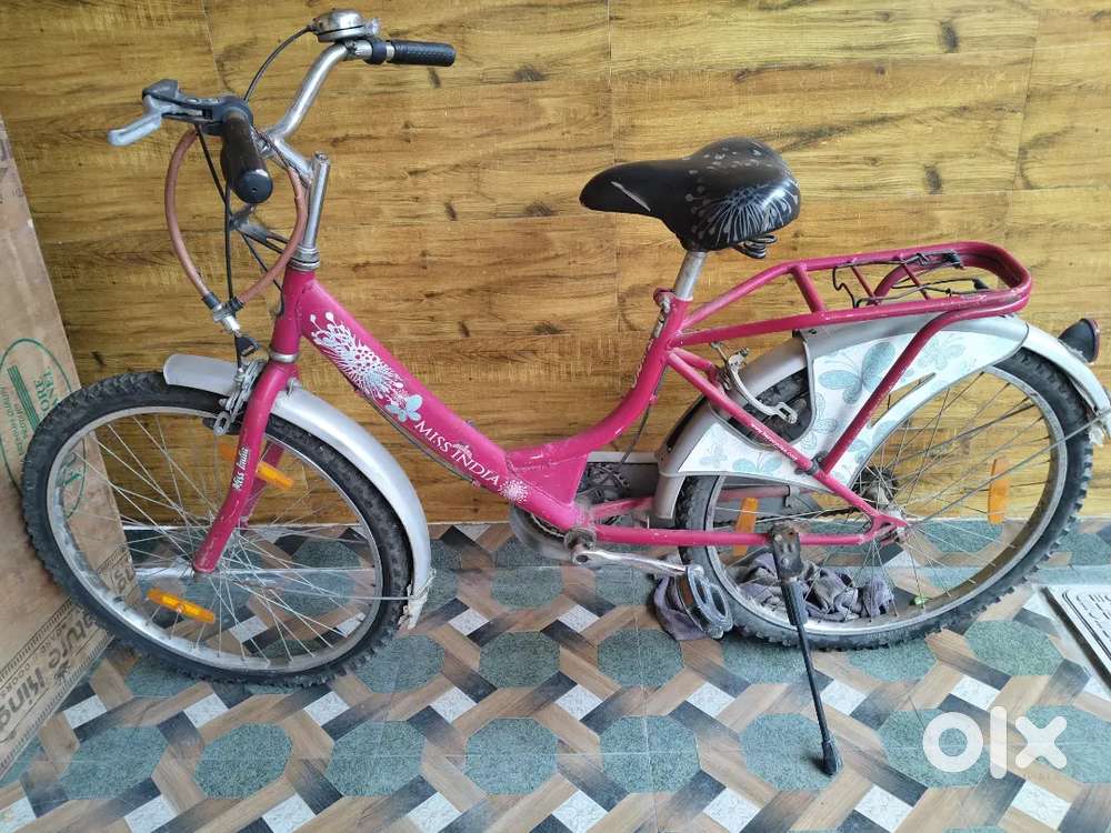 Girls cycle for sale