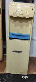 Voltas Hot & Cold Water Dispenser – Good Condition – ₹3000