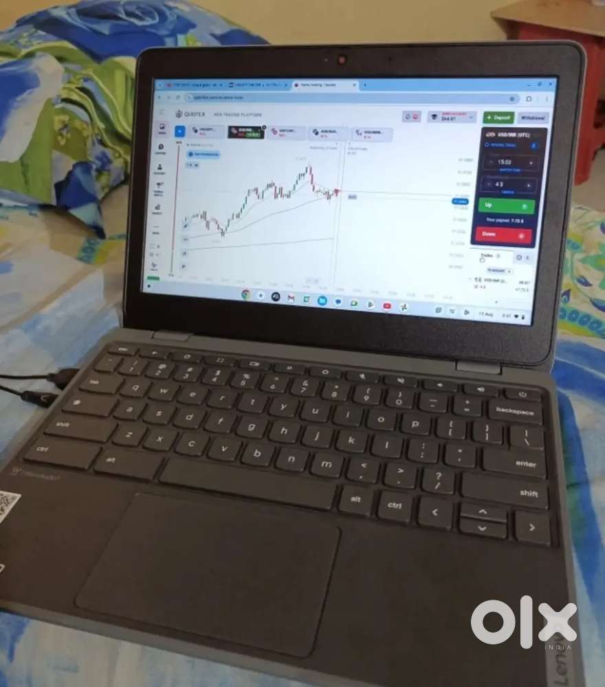 Sale sale sale Lenovo chrome book fully new