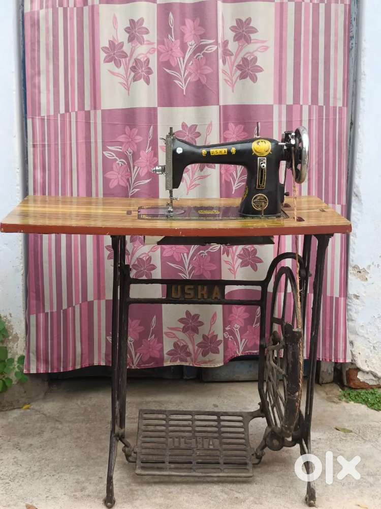 USHA Silayi Machine (Sewing Machine)