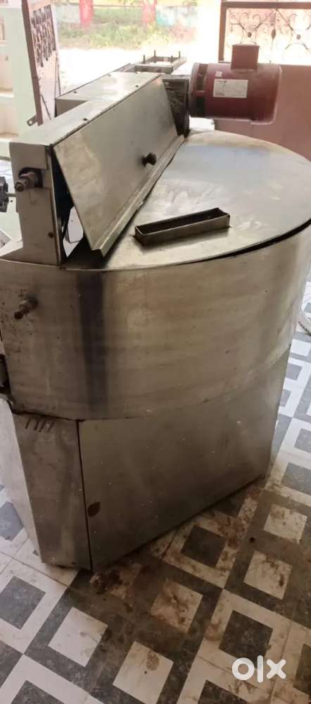 Industrial Roti Maker