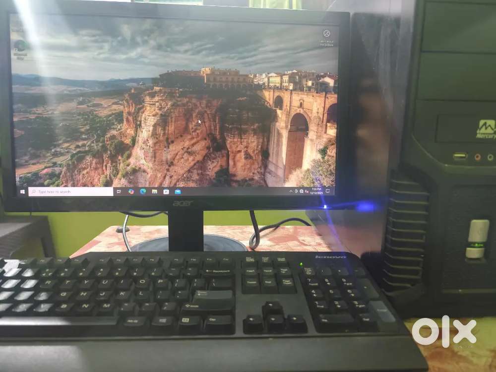 Desktop Computer