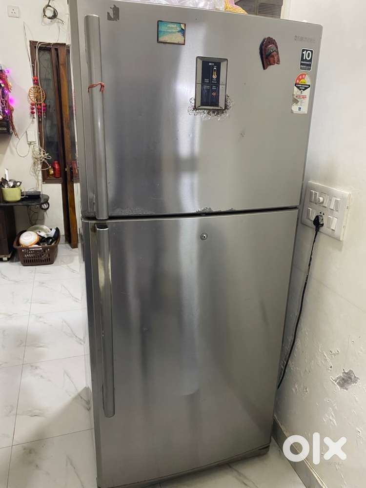 Samsung 470 liters, 10 years working condition for sale.