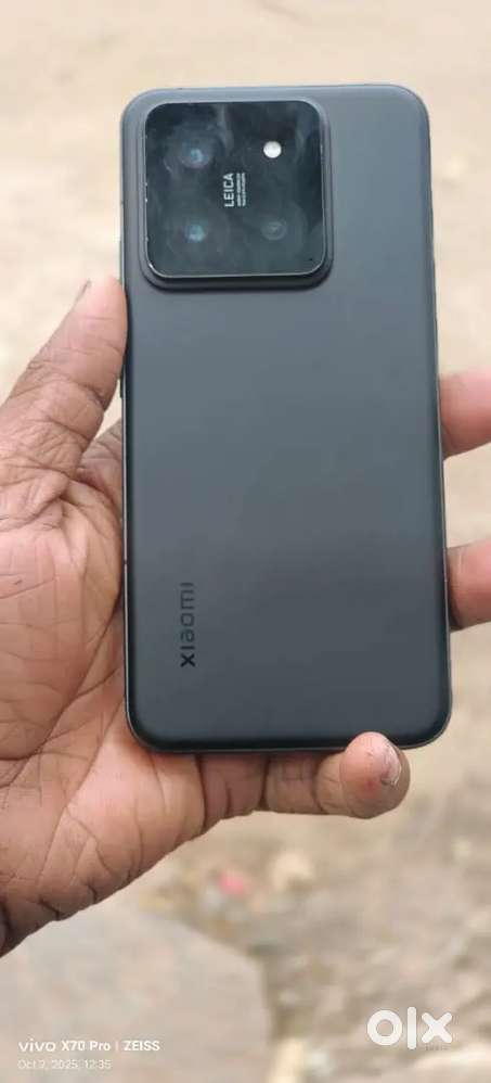 Xiaomi 14 RAM 16 GB STORAGE 512