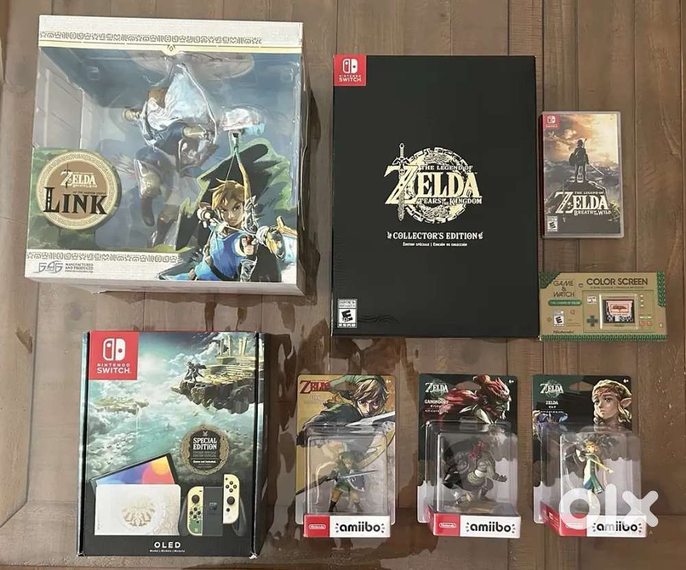 Nintendo Switch OLED Legend of Zelda Ultimate Bundle