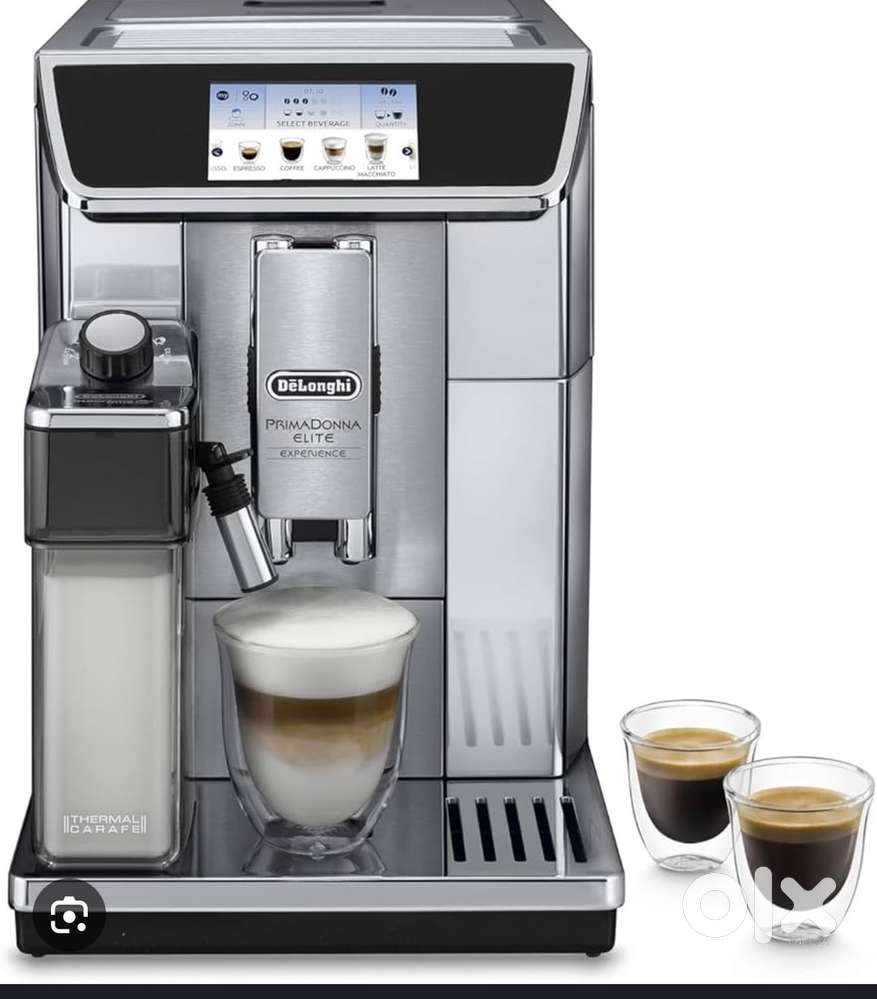 Fully automatic coffee machine