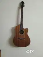 Spectrum guitar imported brand strap bag available ek saal purana hai