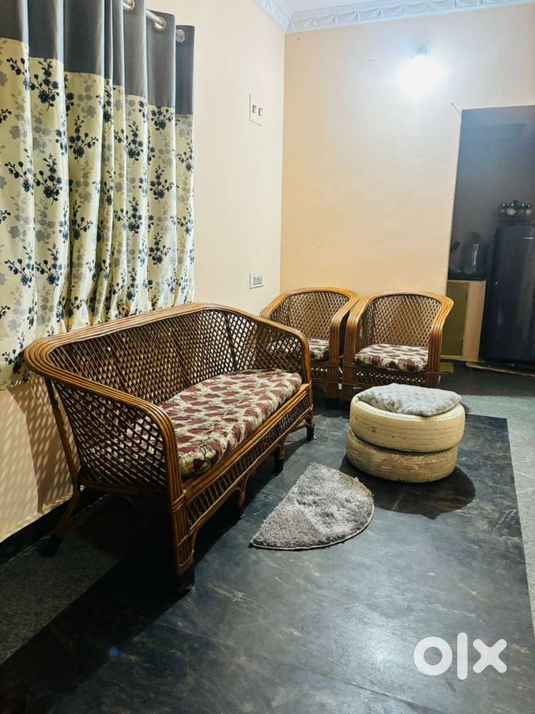 Need  a mallu female flatmate Single room for rent in 2 bhk