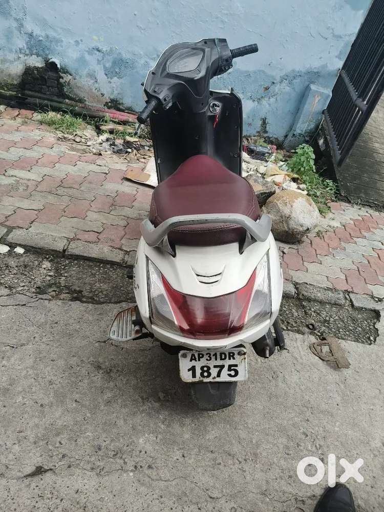 Activa 3g perfect condition