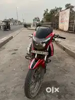 APACHE RTR 160 2v red colour
