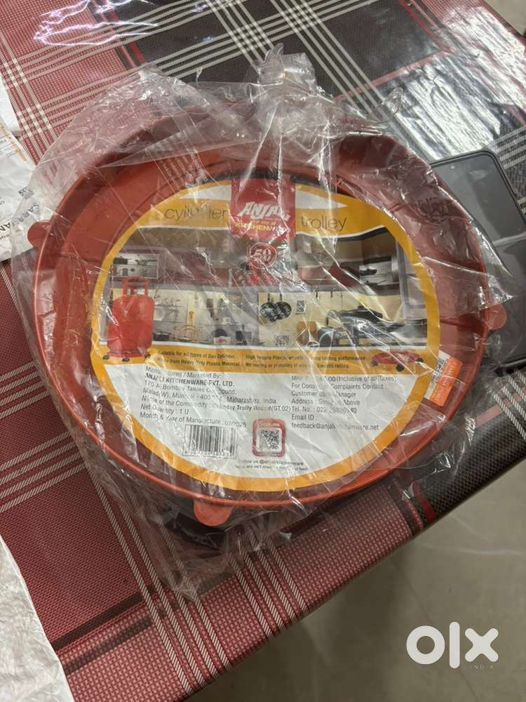 Gas cylinder trolley