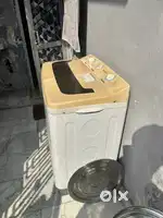 Samsung washing machine ! 6.5 KG ! Good condition.  Prem nagar GSP