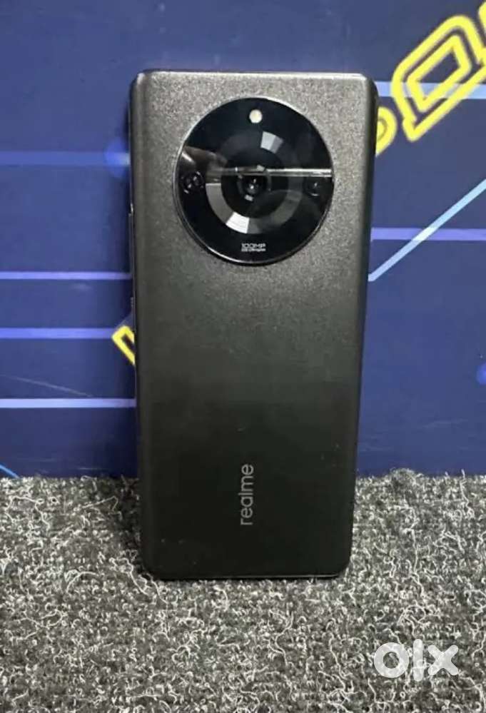 8 256 FIXX PRICE  11 PRO SAB BILL BOX AVIBABLE HAI